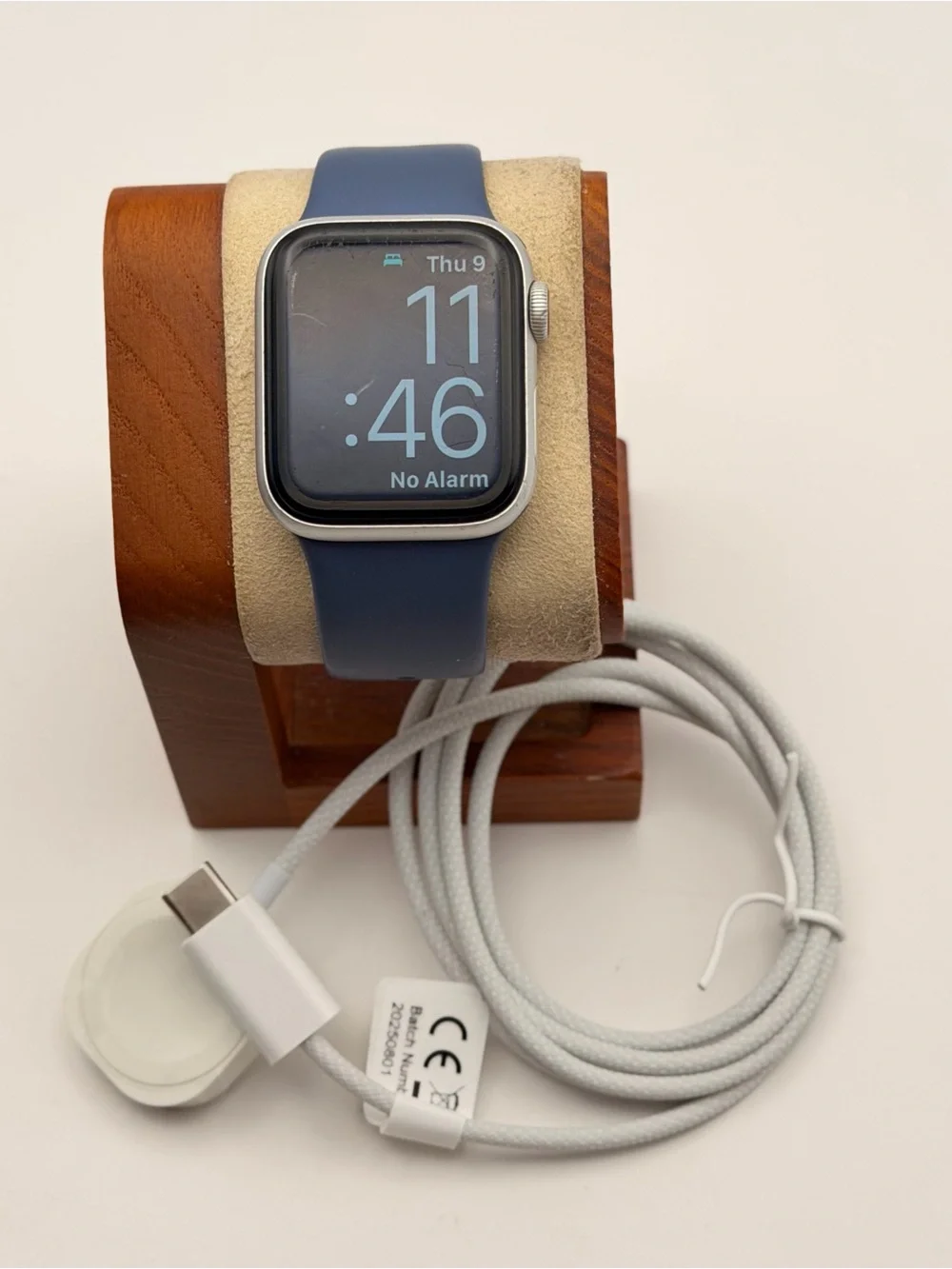 Apple Watch Series 5, Tested, 40mm, Cellular, Silver/ Light Blue, Charger Includ